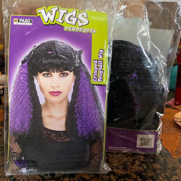 Other - Halloween Wigs!🎃